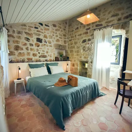 Bed & Breakfast Le Domaine Du Fayet Sanilhac (Ardeche)