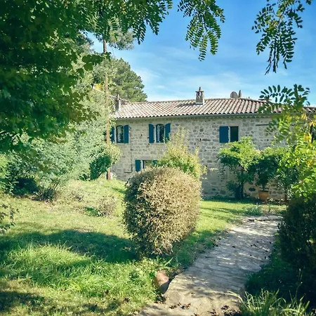 Le Domaine Du Fayet Bed & Breakfast
