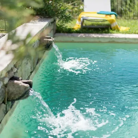 Frühstückspension Le Domaine Du Fayet 4*