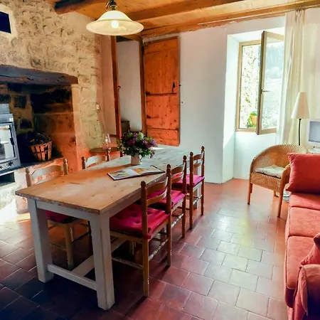 Le Domaine Du Fayet Bed & Breakfast