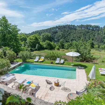 Le Domaine Du Fayet *
